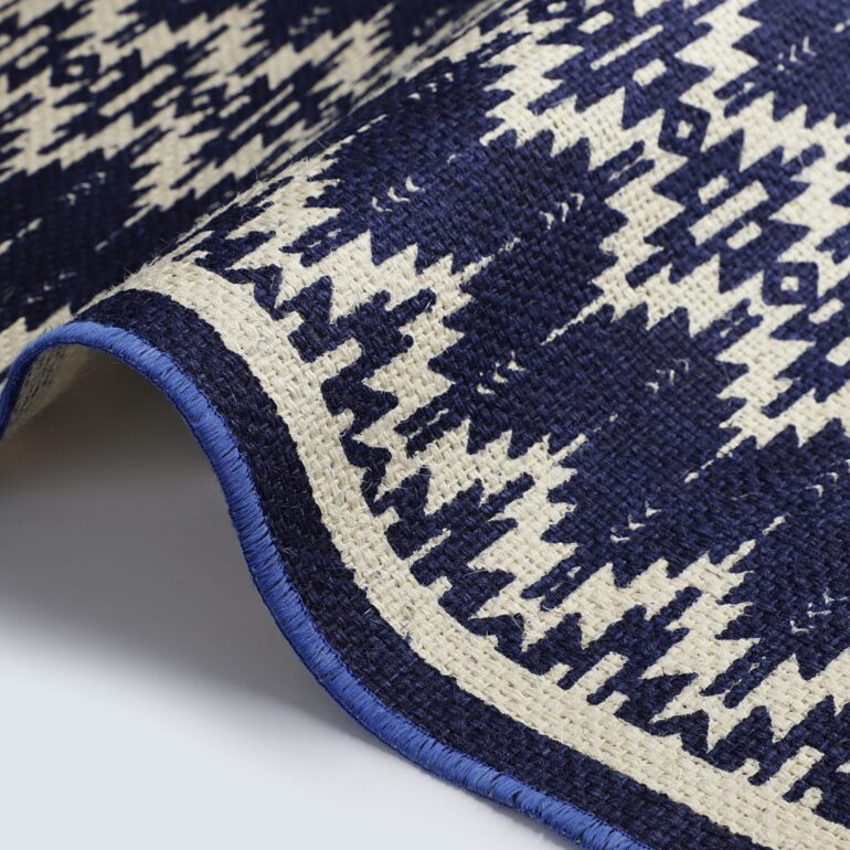 Dark Blue & Off White Place Mat